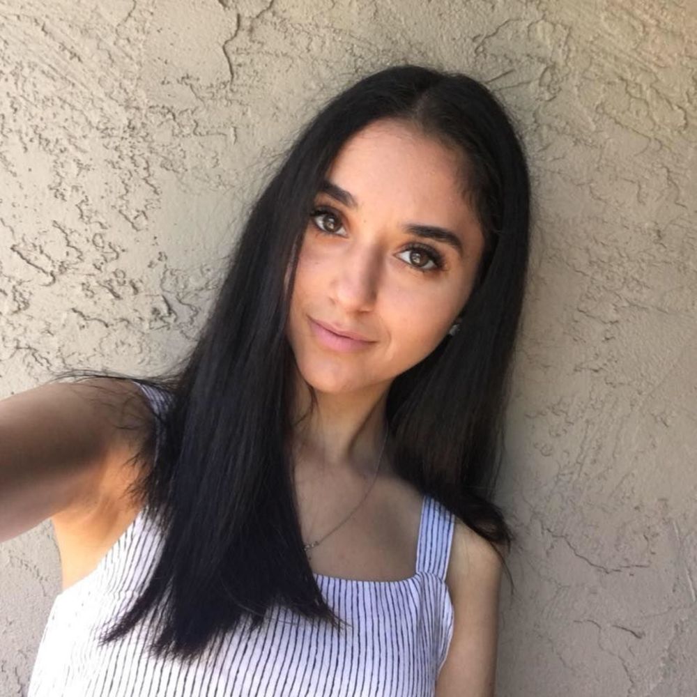 Meet your Posher, Angela